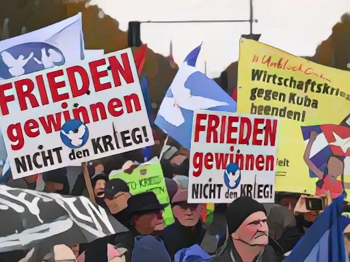 Thousands at peace demonstration with Wagenknecht in Berlin