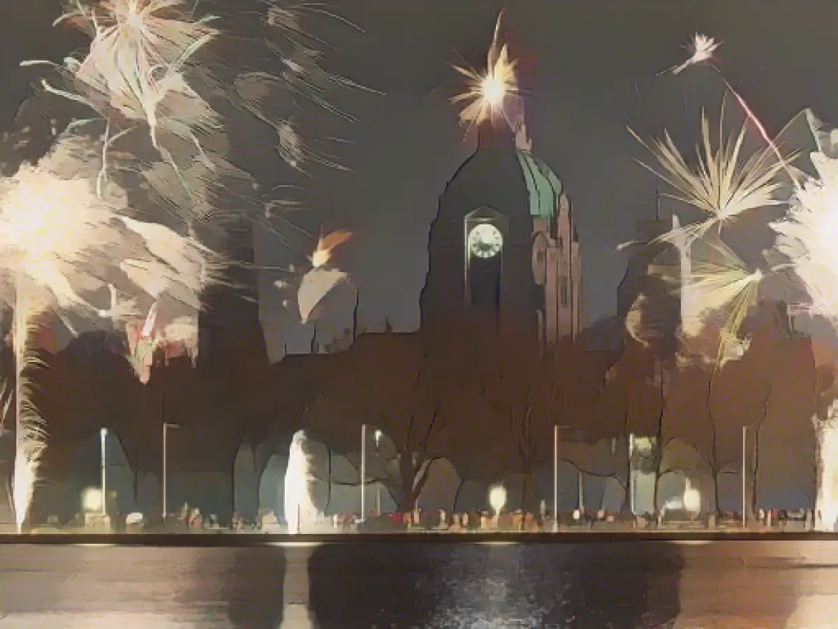 Interior Minister against general ban on firecrackers