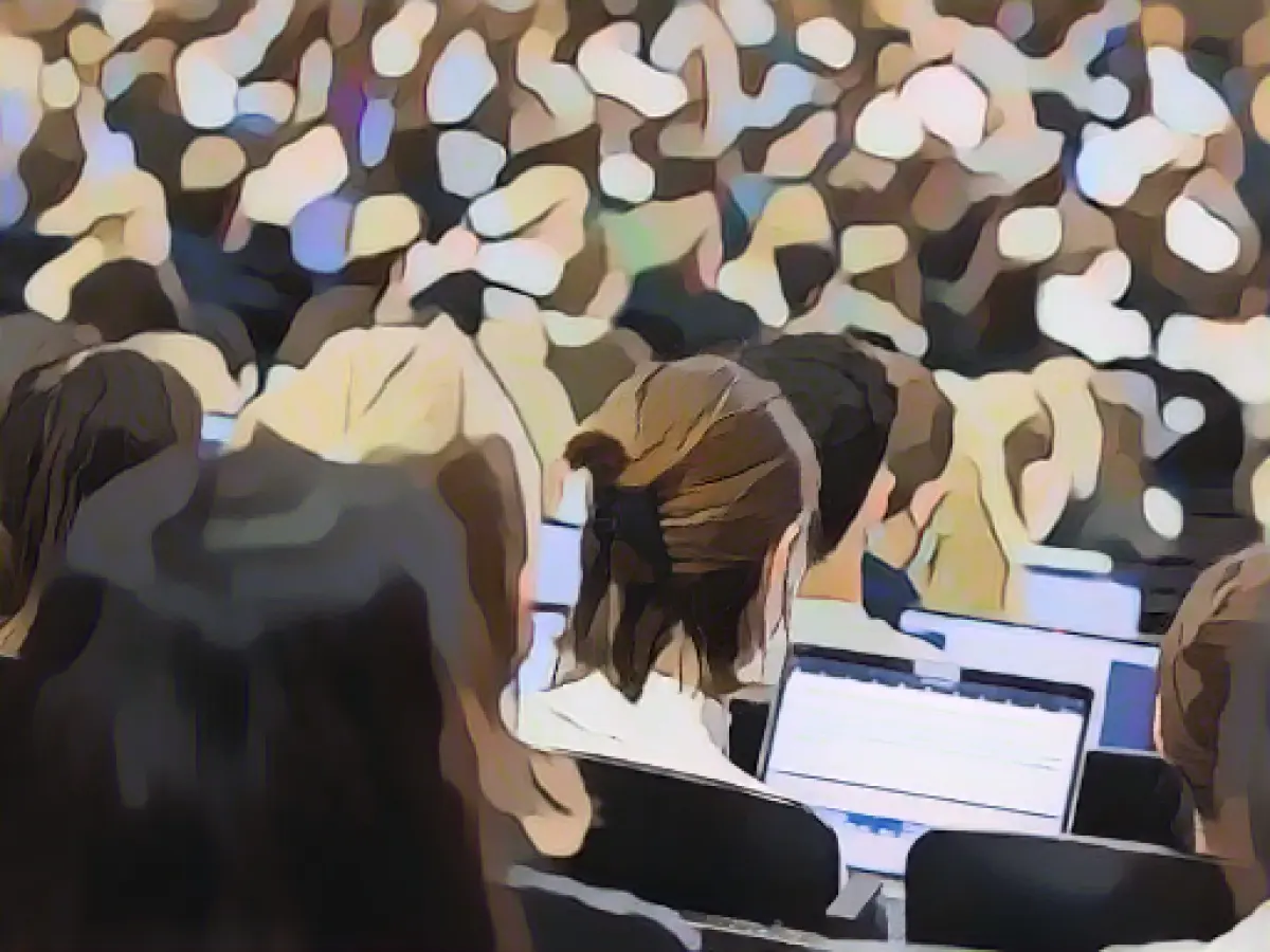 Fall in the number of students in NRW