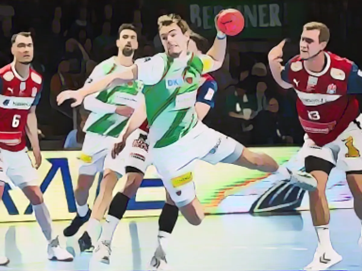 Foxes leave this star at home