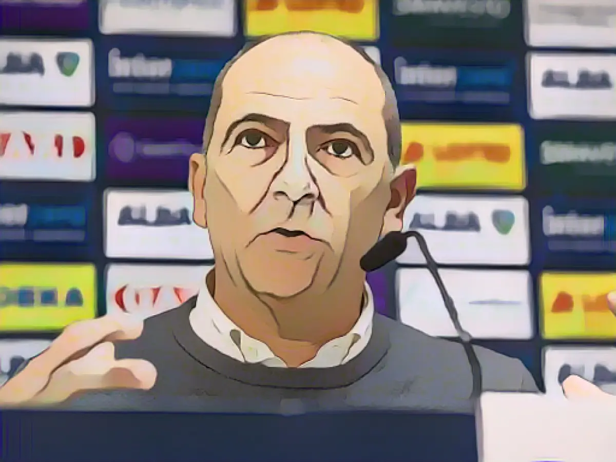 Alba sports director remains calm despite series of defeats