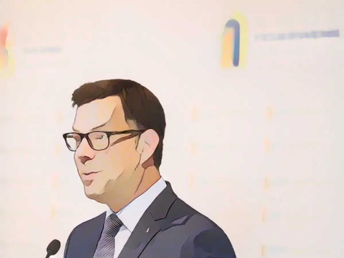 Violations of weapons laws by Palestinian organizations