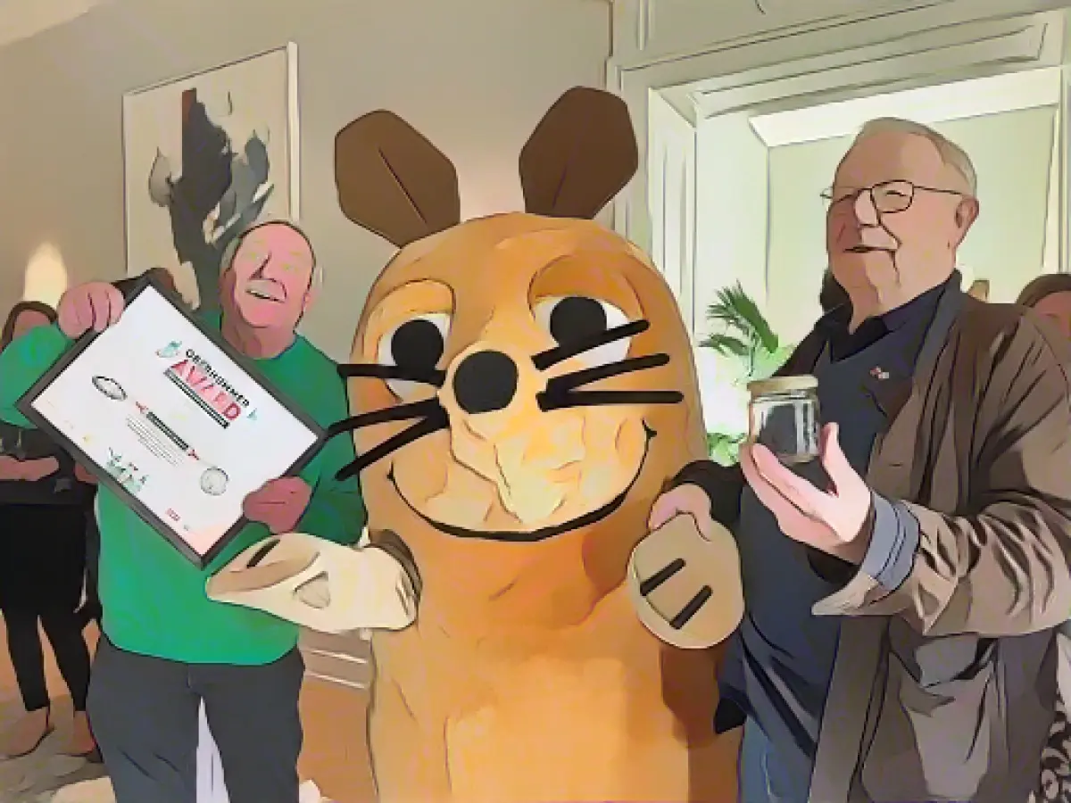 Unusual prize: alpaca droppings for "Sendung mit der Maus"