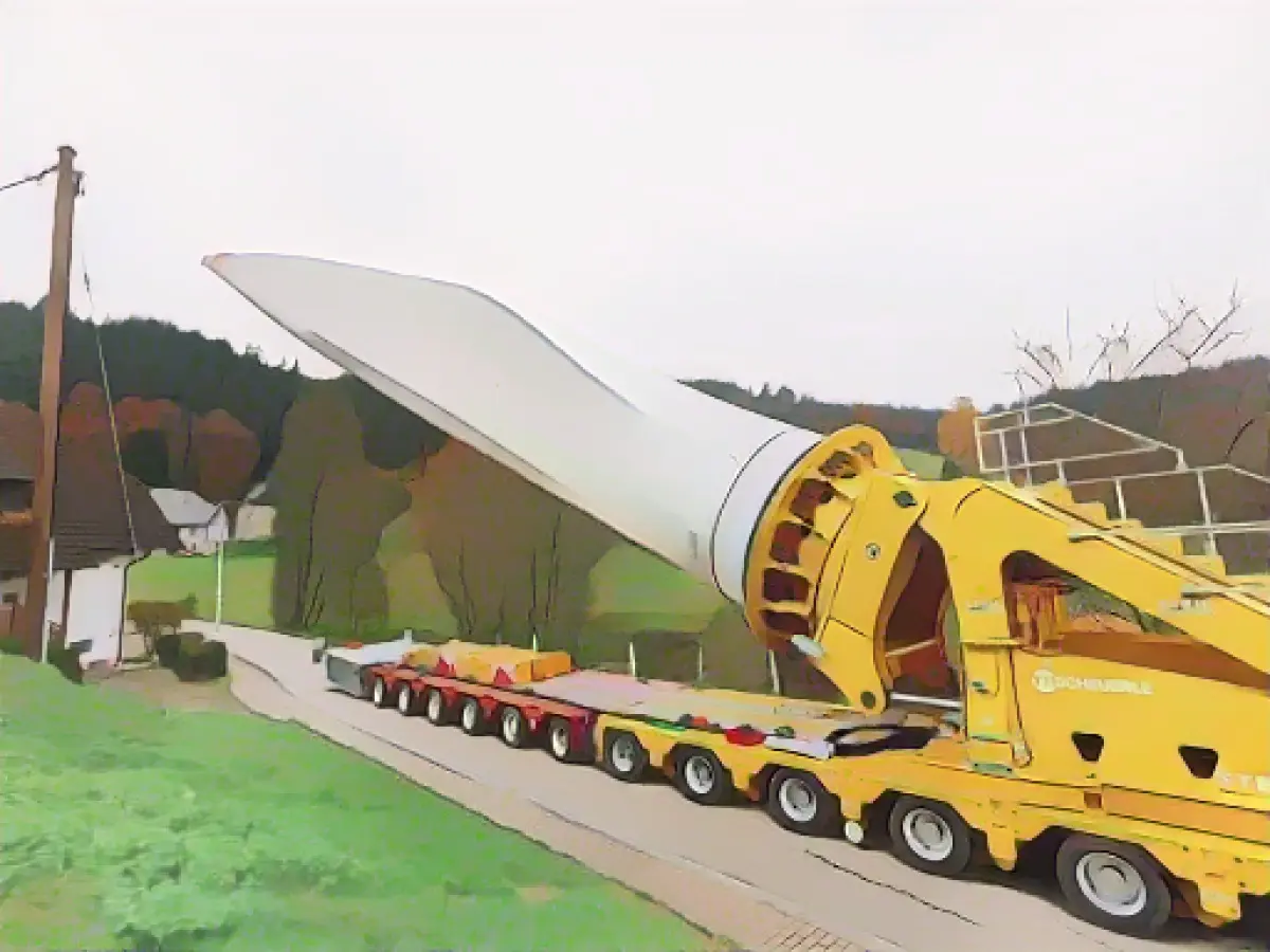 Heavy transport with wind blade still blocked