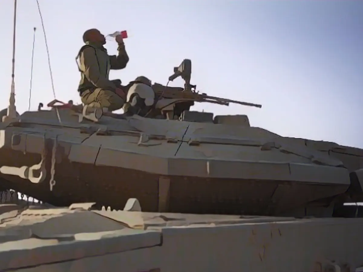 Israel and Hamas extend ceasefire