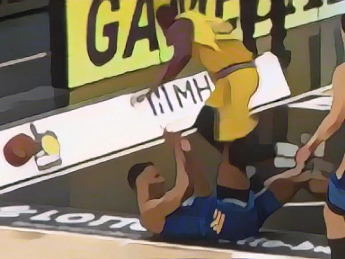 Soft tissue kick against German World Cup hero