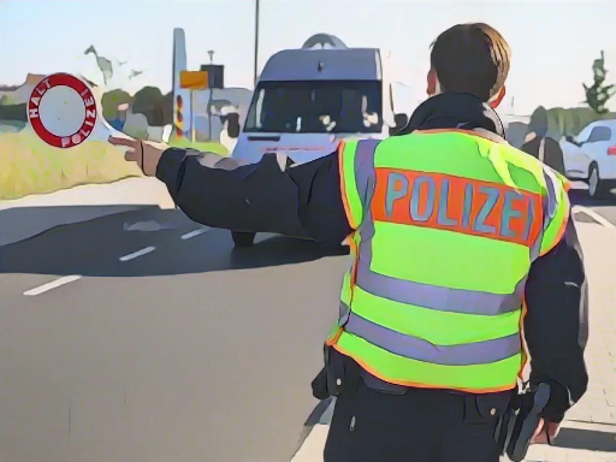 Interior Minister: Border controls are having an effect