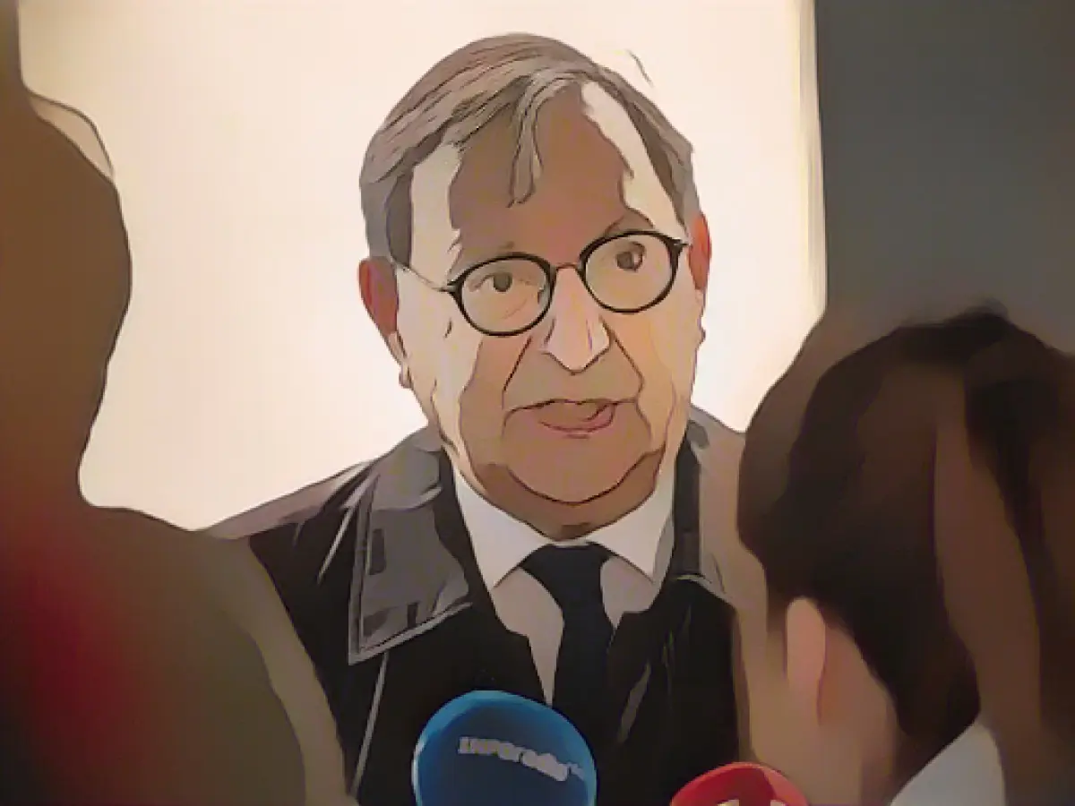 "Arsch huh" regrets rejection of Central Council Vice Teacher