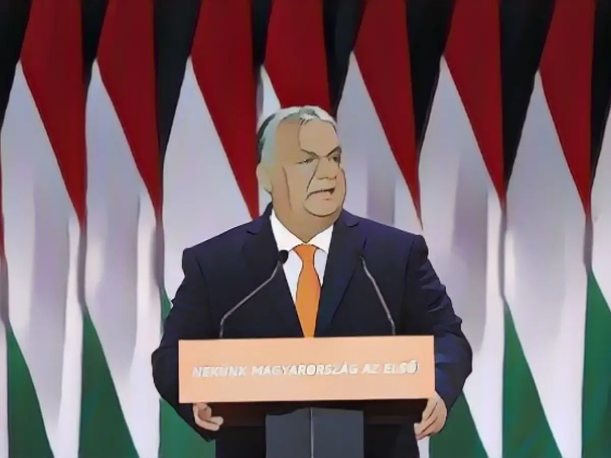 Orban wants "strategic partnership" between the EU and Kiev