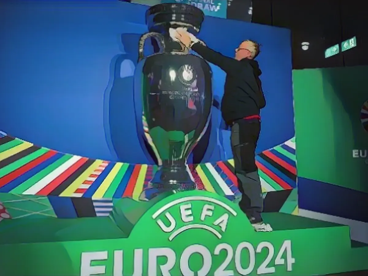 If you want EM tickets, you have to be quick now