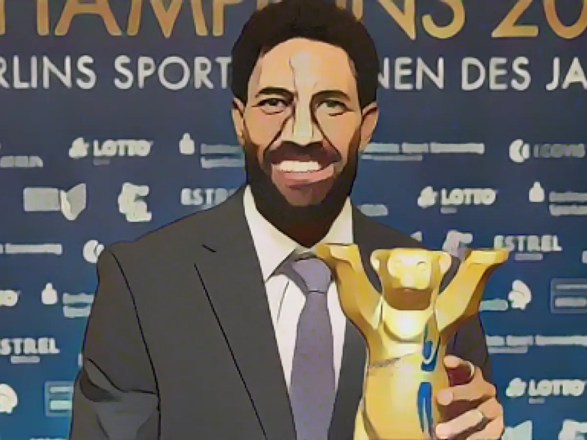 Semechin and Petros honored, Union represented twice