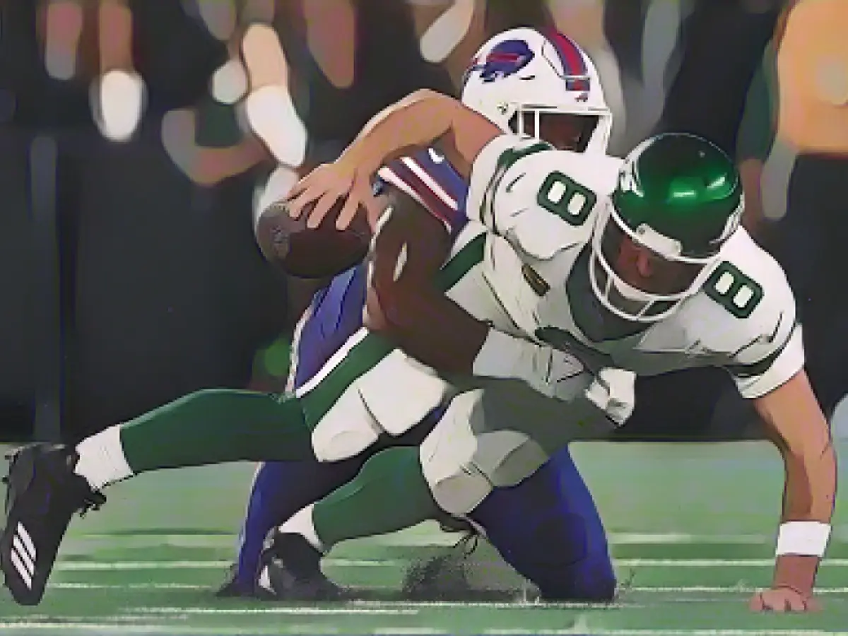 Aaron Rodgers returns to training but says he's still unsure if he'll be able to play again this season