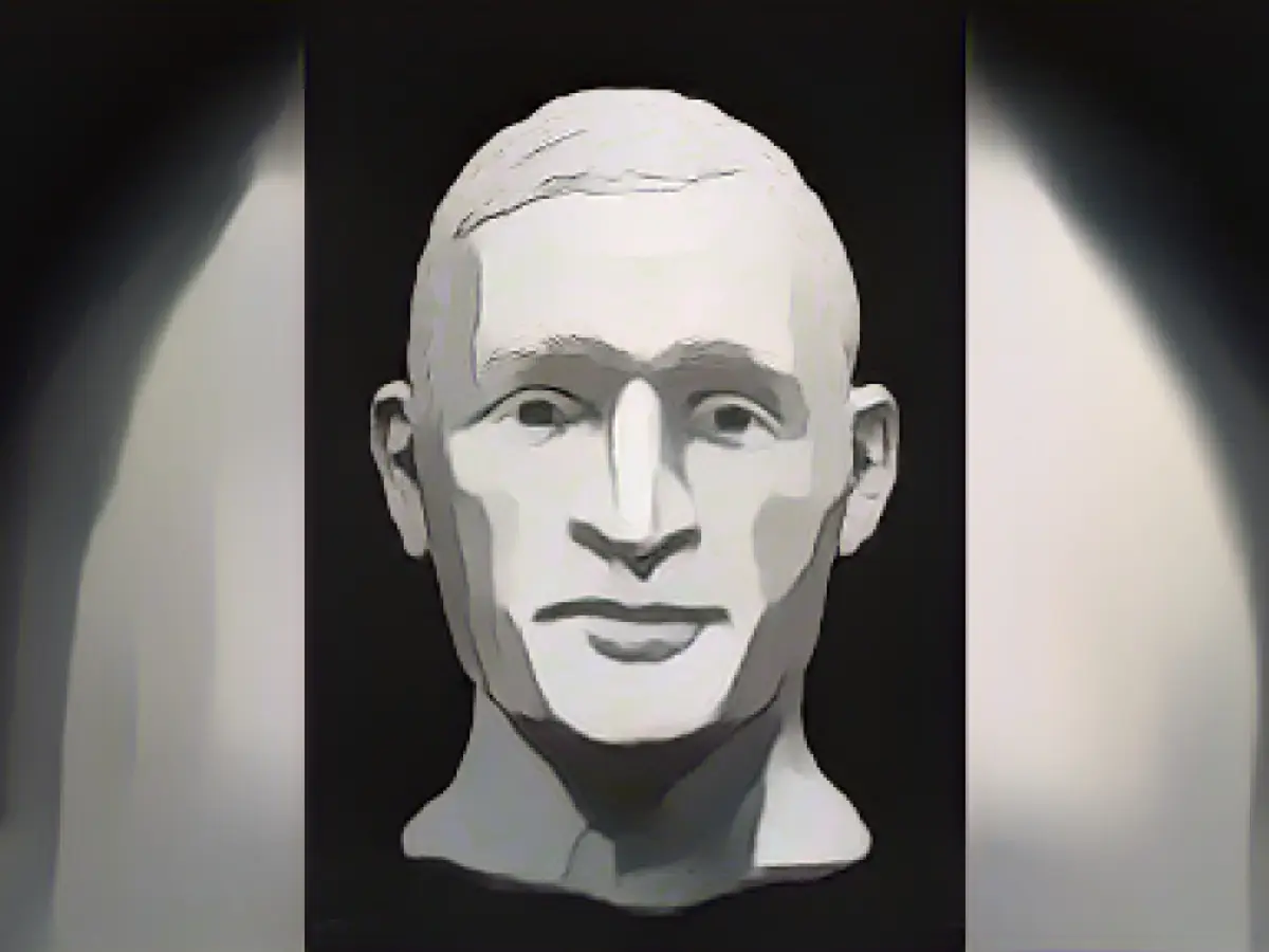 Officials hoping to identify a man who died in a barrel in Lake Mead are releasing mock images of his face