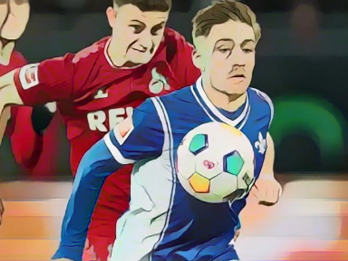 Darmstadt's Mehlem suffers fibula fracture