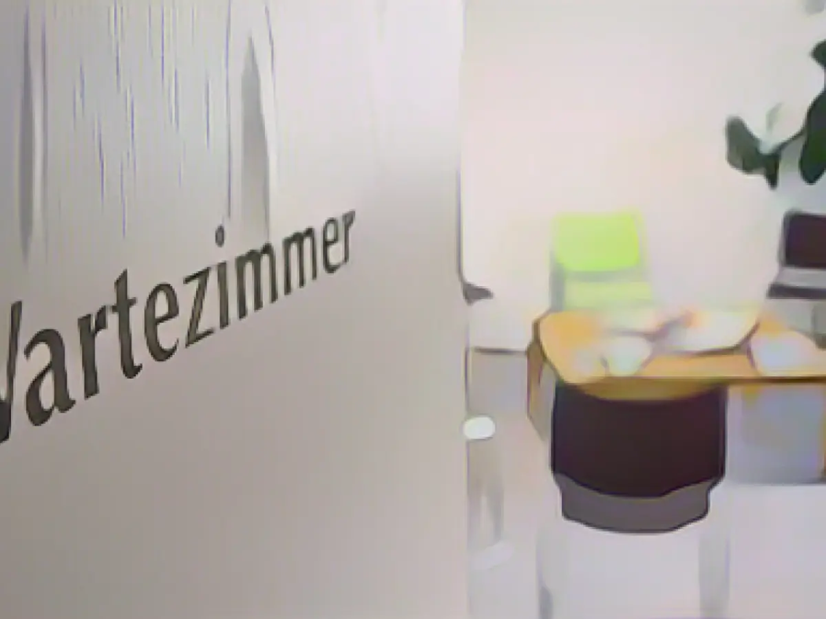 Insured persons see shortcomings in the healthcare system