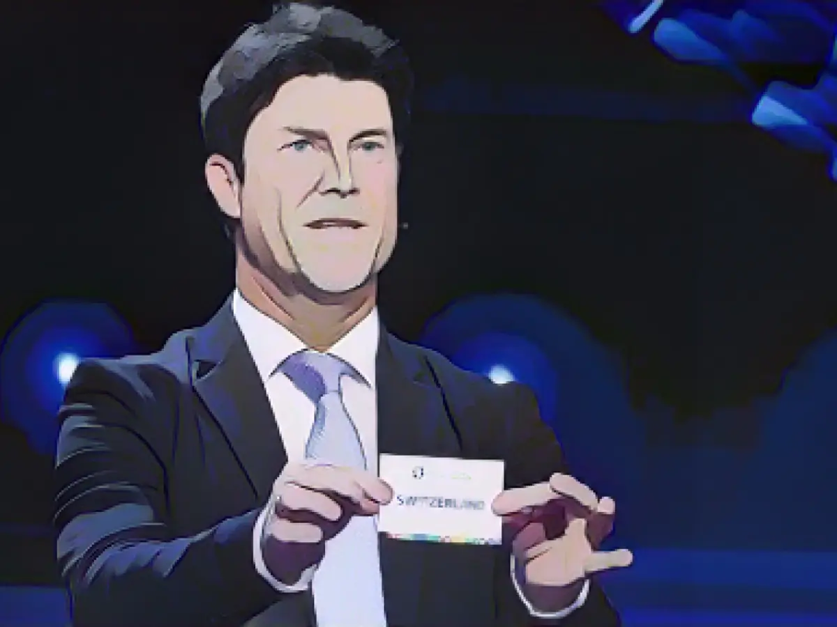 During the German European Championship draw, there were suddenly moans in the hall - Youtuber confesses to sex prank