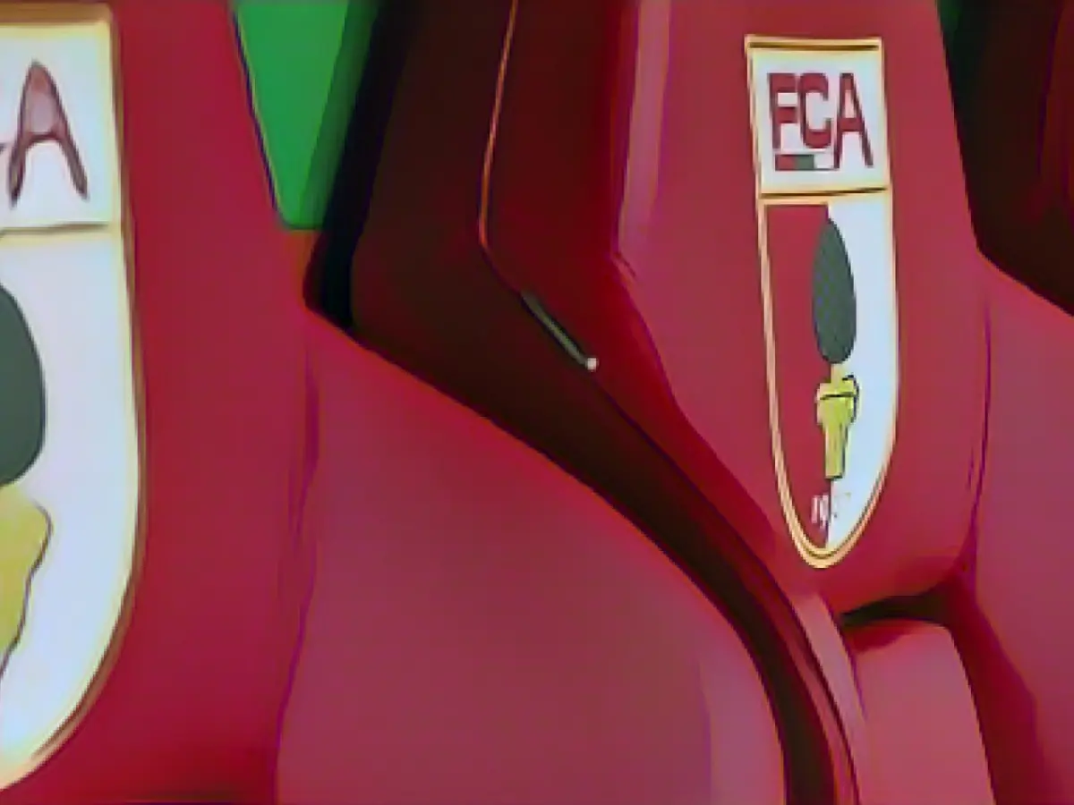 Augsburg to play Frankfurt despite the weather