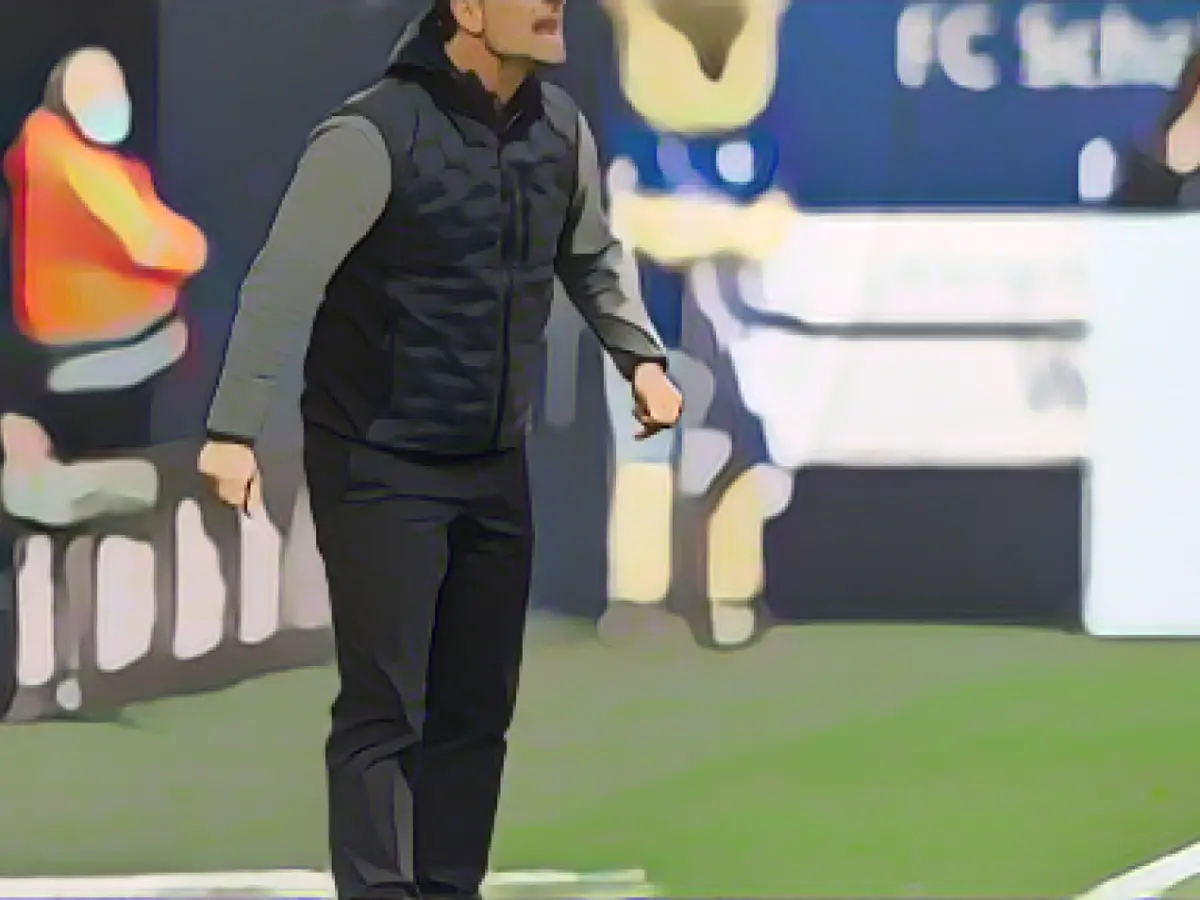 Kaiserslautern opts for Grammozis as new coach