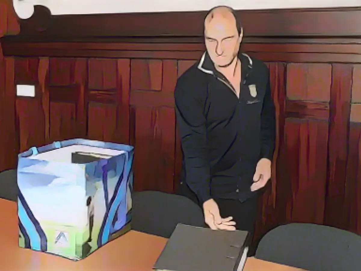 "Reichsbürger king" goes back to court