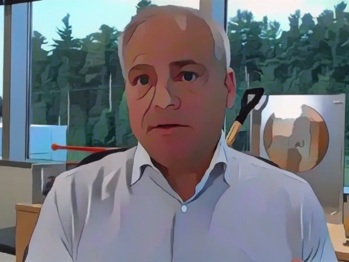 General Motors to halt production at most North American plants