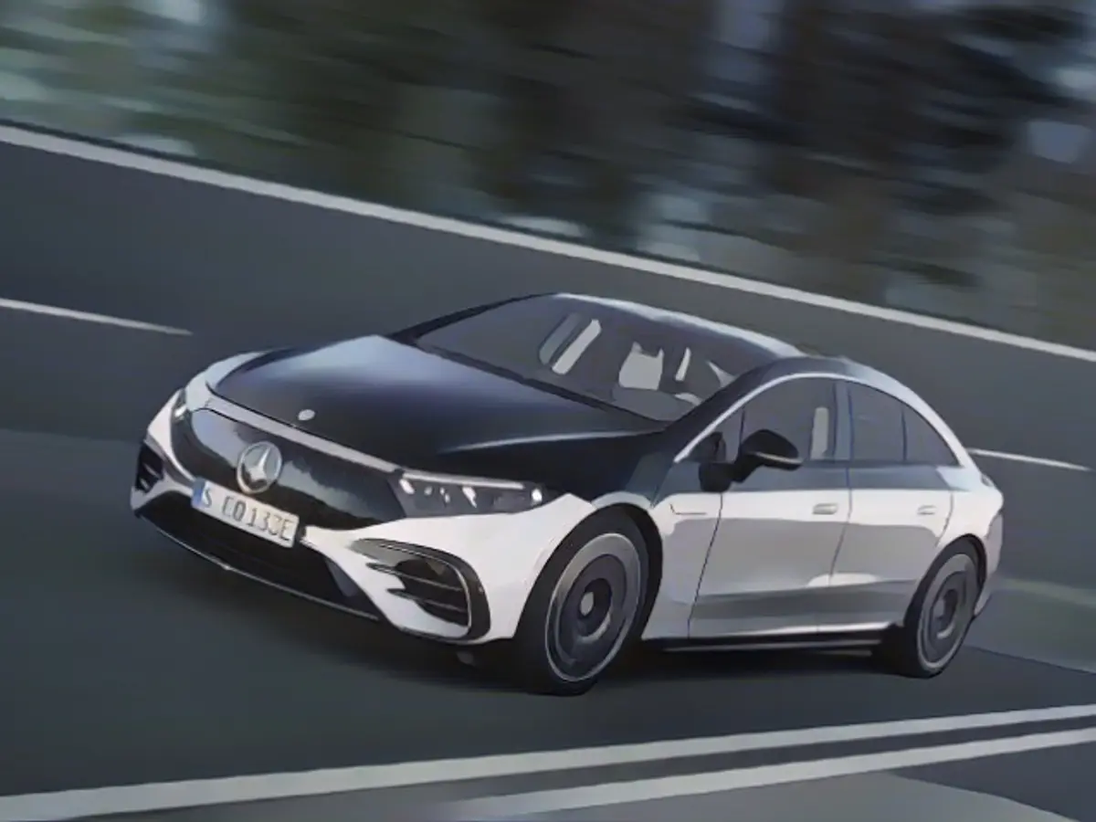 Mercedes launches electric luxury model for on- and off-road use