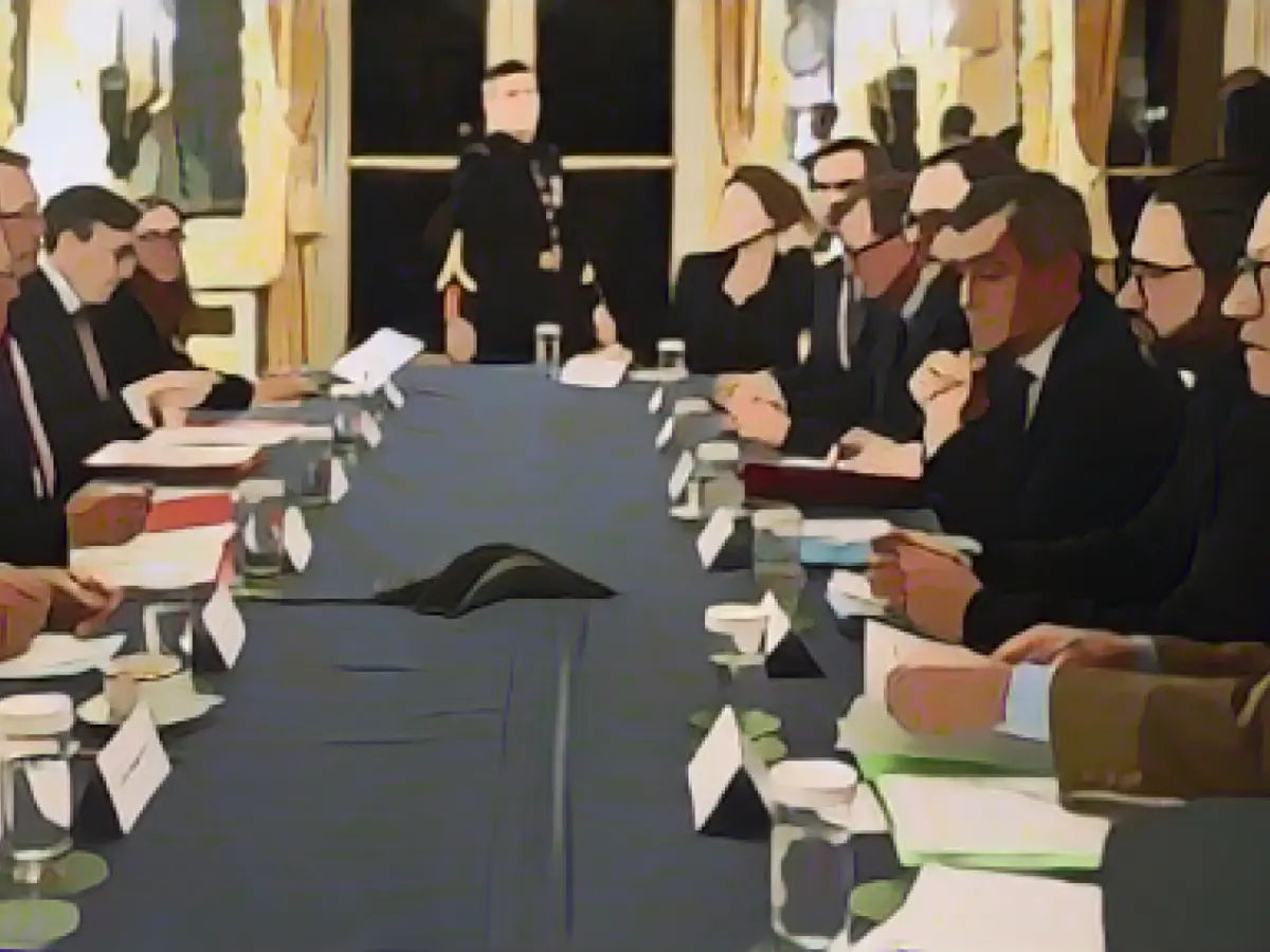 Prosecutor: Paris attacker pledged allegiance to jihadist militia IS in video