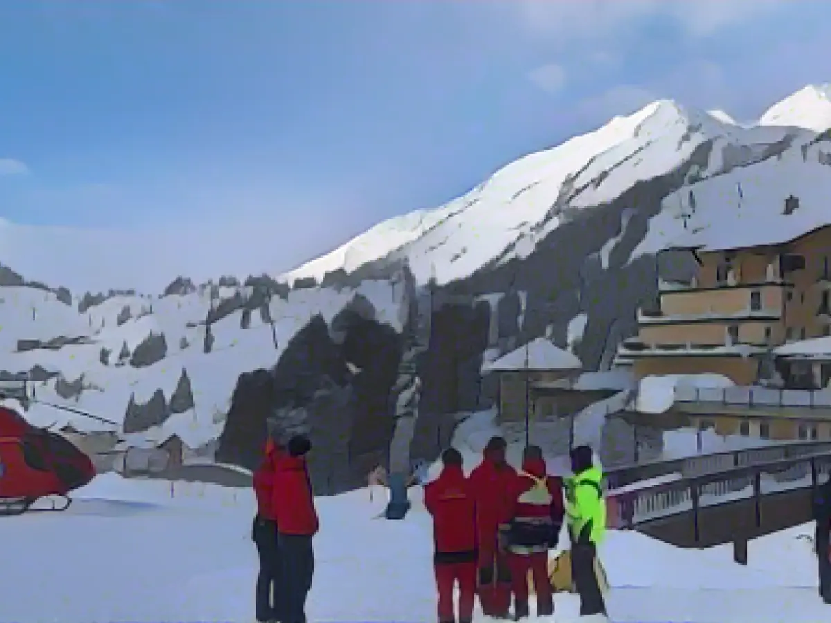 Two avalanches in Austria - one dead
