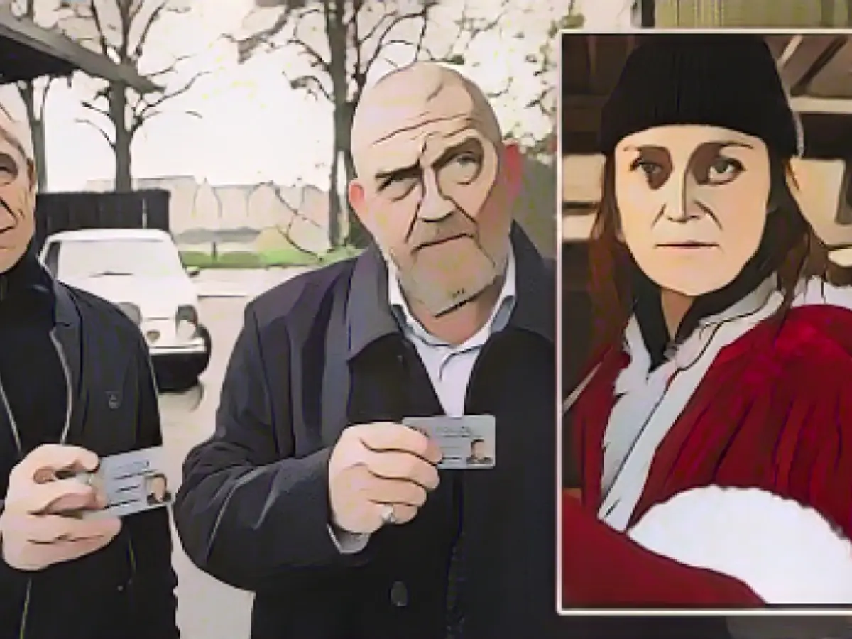 Does a courier have to deliver 200 parcels a day?