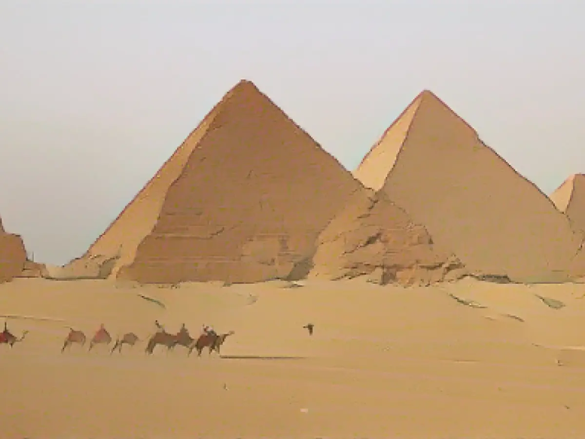 Ukraine war costs global tourism $7 billion as Middle East hotspots 'struggle to survive'