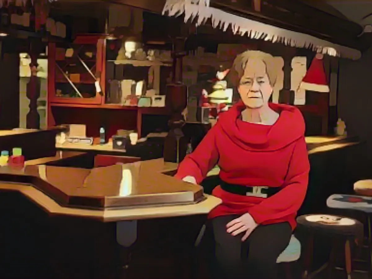 Masked robber loaded up and pulled the trigger