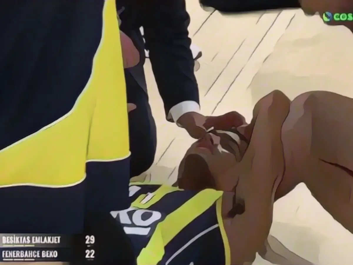 "Terrorist!" Serious accusations after coin thrown at Israel star