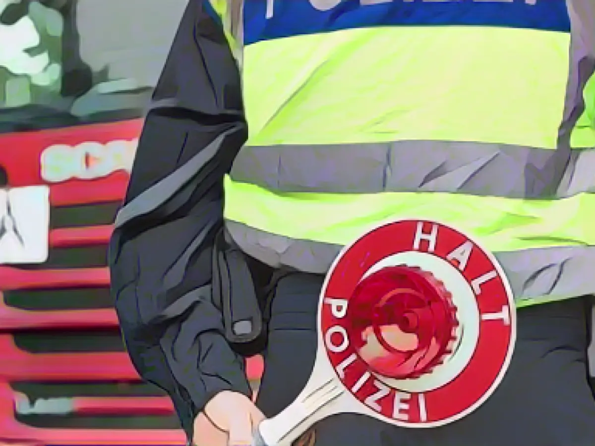 Faeser extends border controls until December 15