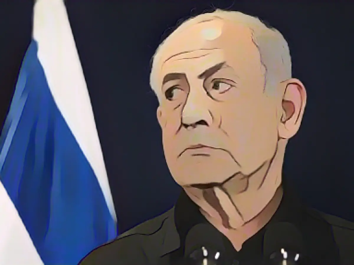 War intensifies, Netanyahu corruption trial continues