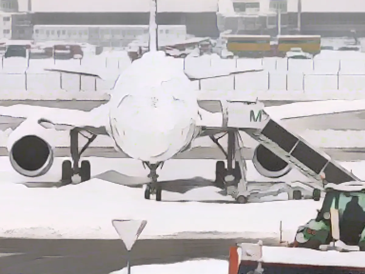 Munich Airport temporarily suspends operations on Tuesday
