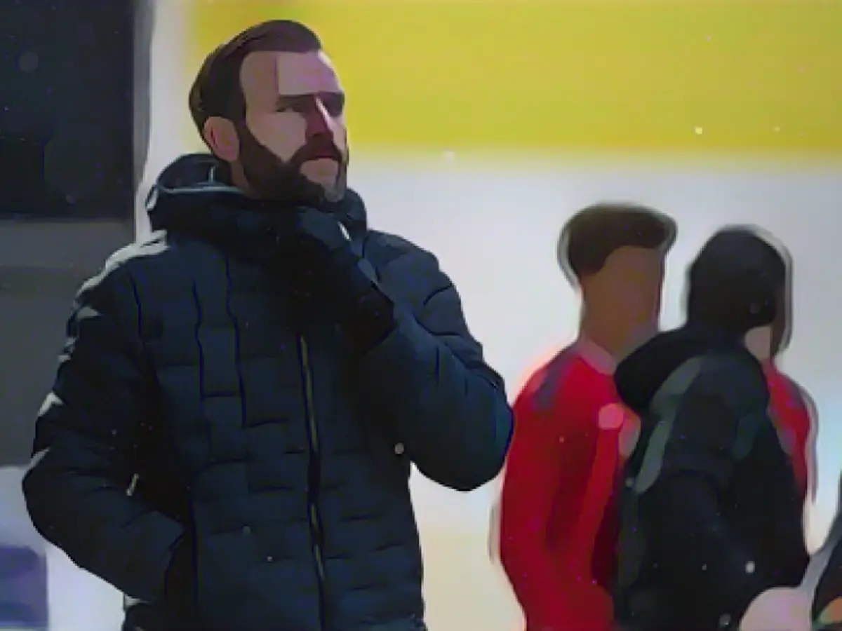 Klingbeil explains Jena's minimalist soccer