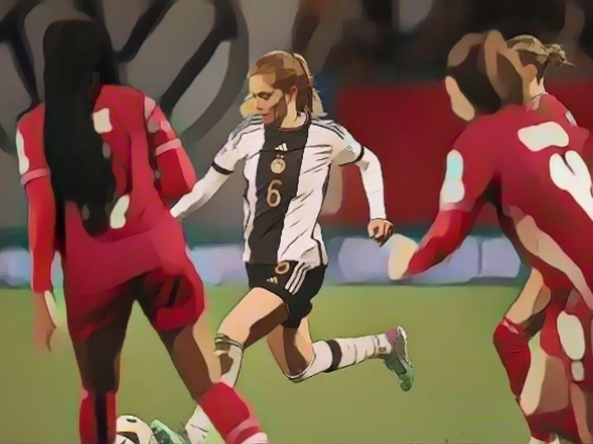 This DFB player takes hearts by storm