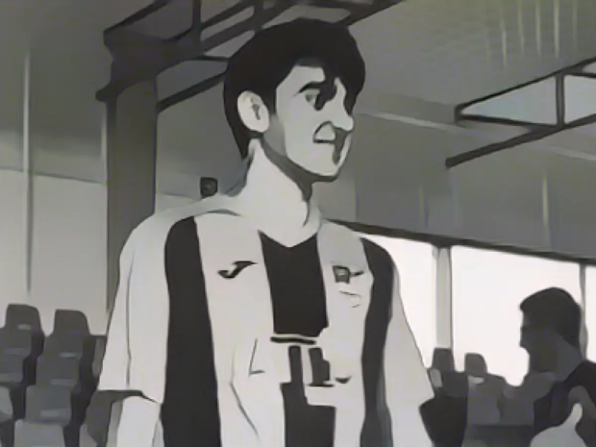 Futsal player dies after head crash