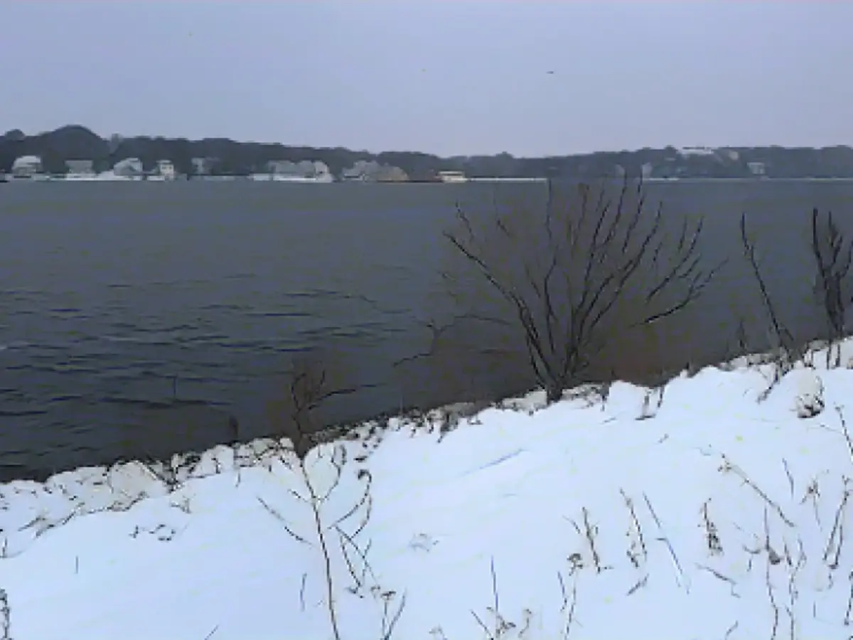 Thawing weather brings flooding