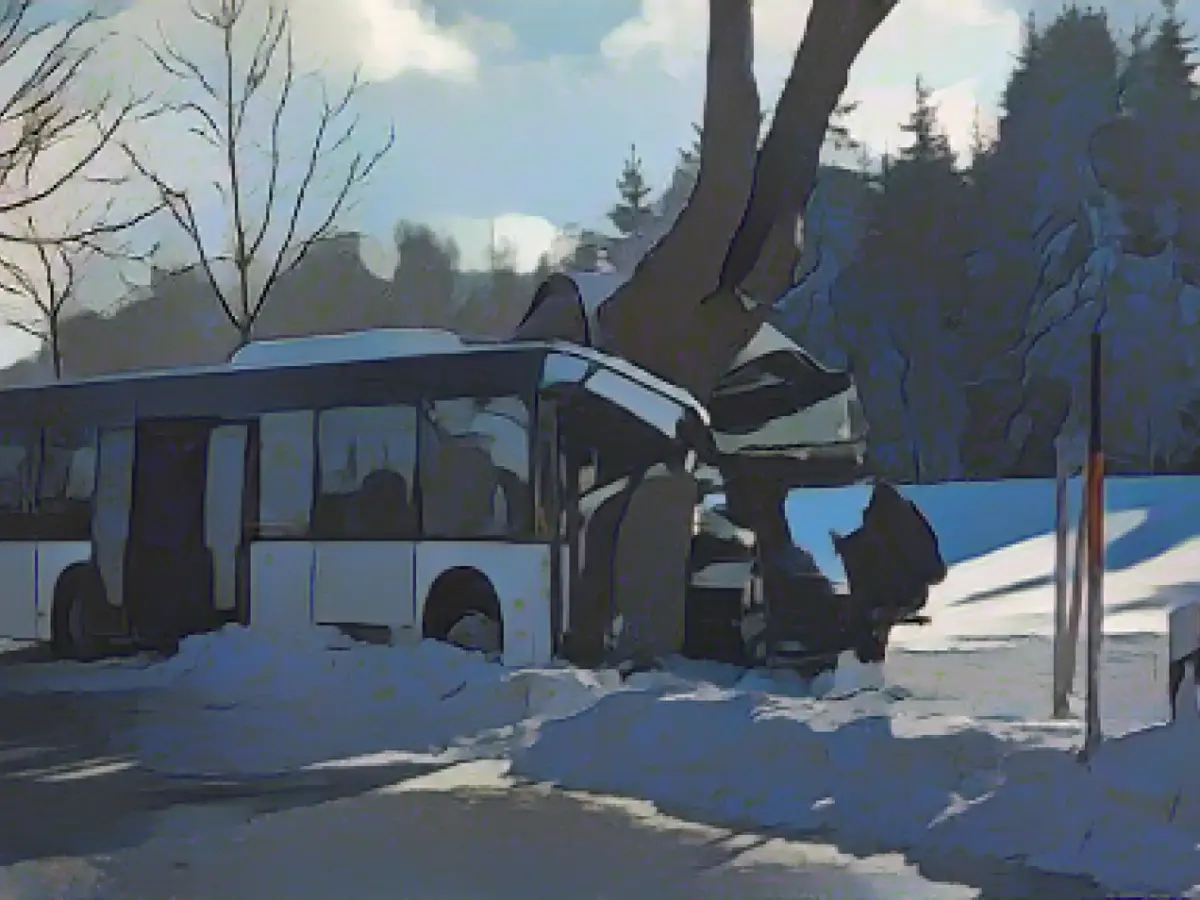 Child killed in school bus accident in the Ore Mountains