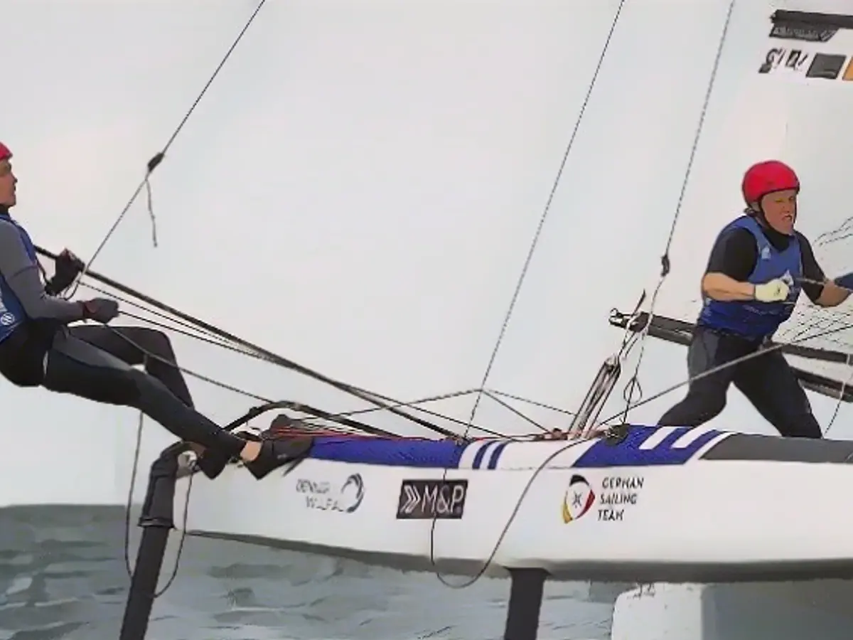 Sailing head coach leaves the ship shortly before the Olympics