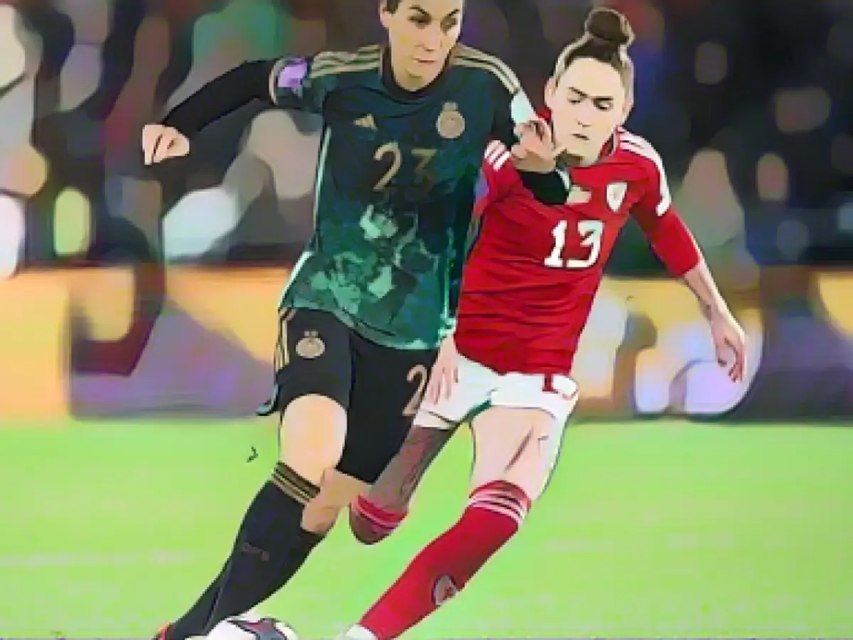 With a lot of luck: DFB women keep their Olympic chance