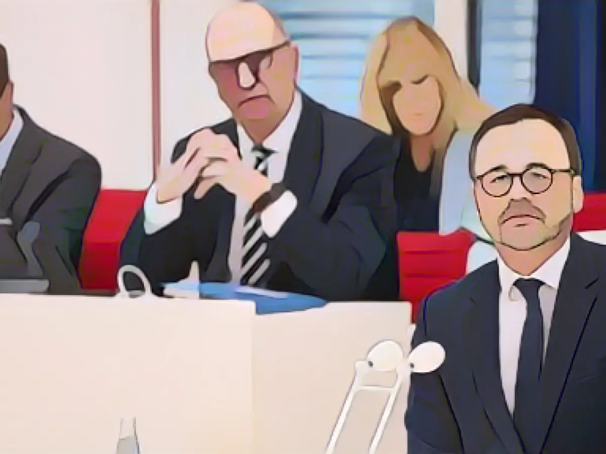 SPD and CDU are critical of the Left's proposal to ban the AfD