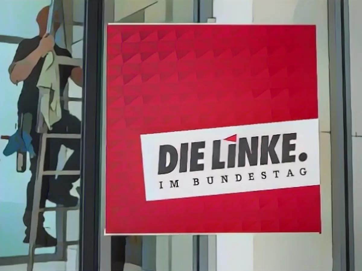 The left-wing parliamentary group no longer exists