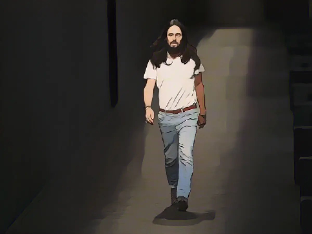 Gucci creative director Alessandro Michele resigns