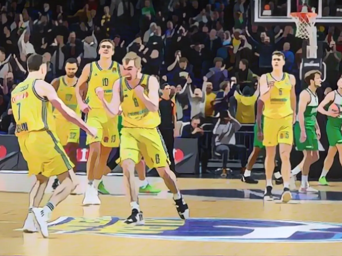 Alba's mega comeback stops incredible negative run