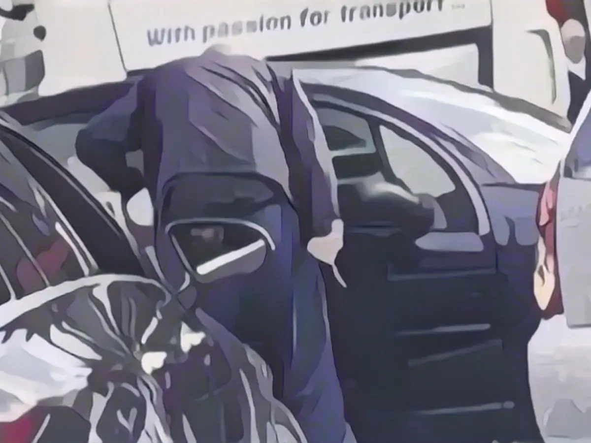 Boris Johnson's Brexit decision worsens UK fuel and food shortages