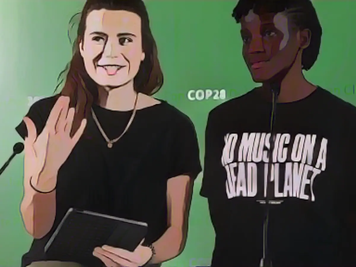 Climate summit struggles to end oil and gas