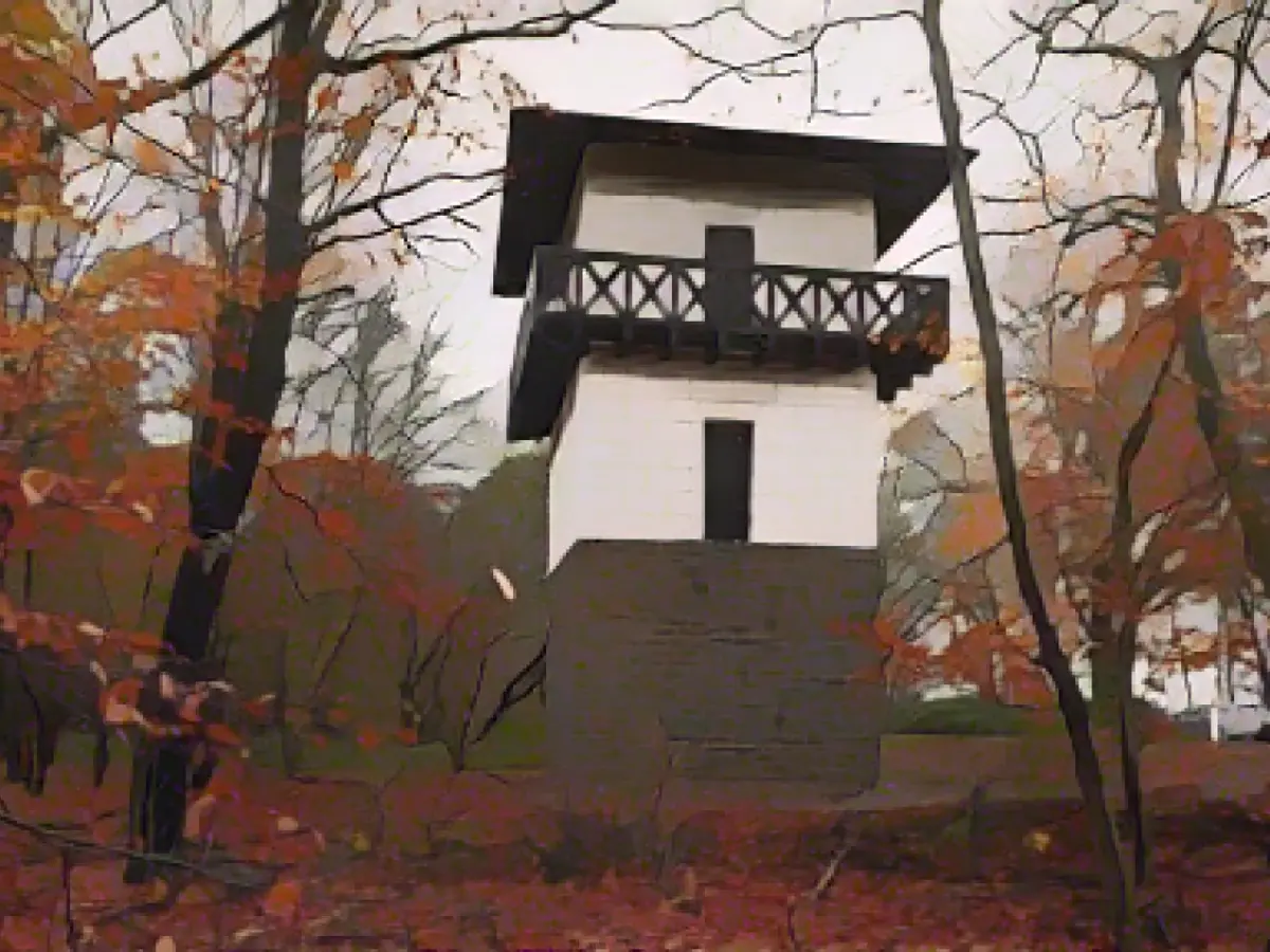 Part of the Limes on the Rhine: replica of a watchtower restored