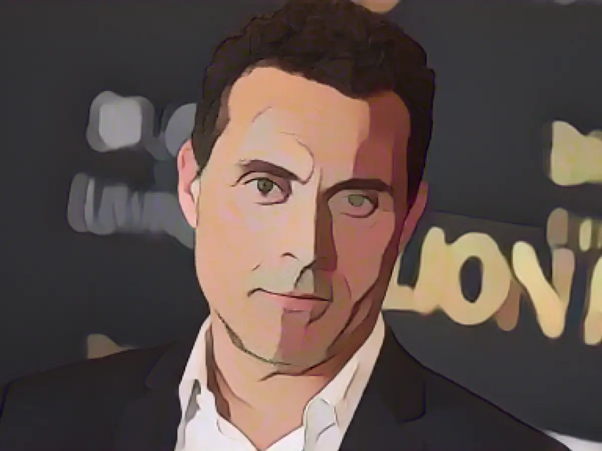 Rufus Sewell faces marriage number three