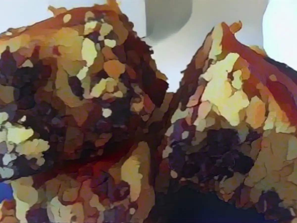 Grain-free chocolate chip cookie bars